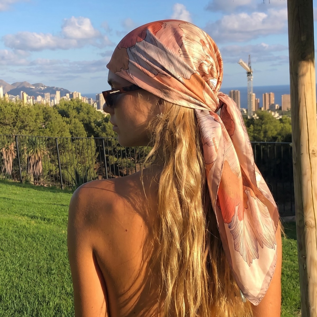 ผ้าพันคอไหมสี่เหลี่ยมสำหรับผู้ - Pashmina Wrap Large บทวิจารณ์และราคา